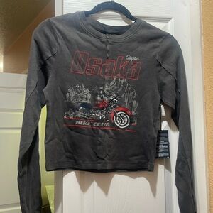 Long sleeve crop top